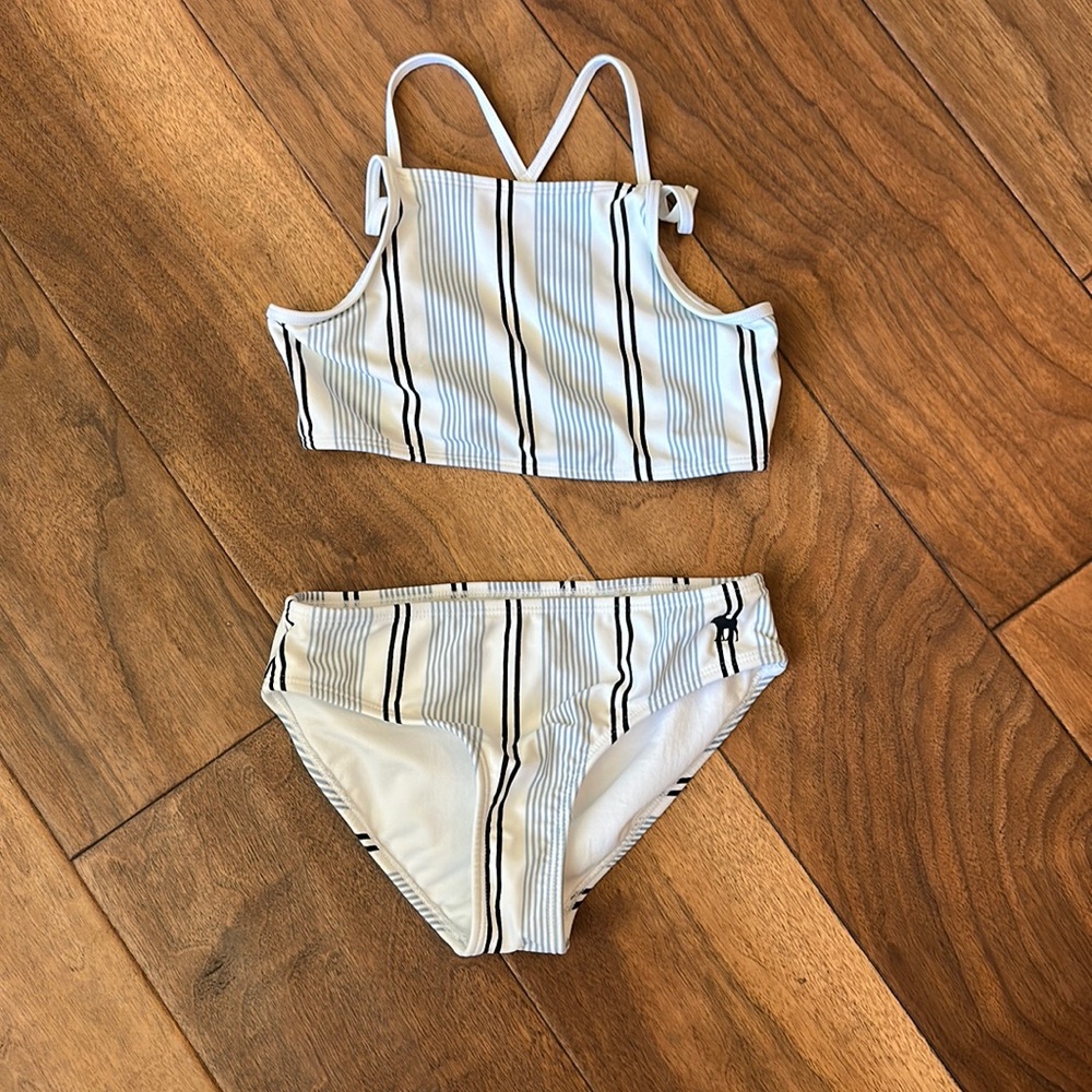Abercrombie Kids size 9/10